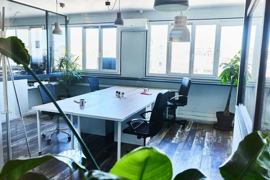 Bureau dans Marseille à louer - Photo intérieure - Image 3 de 17