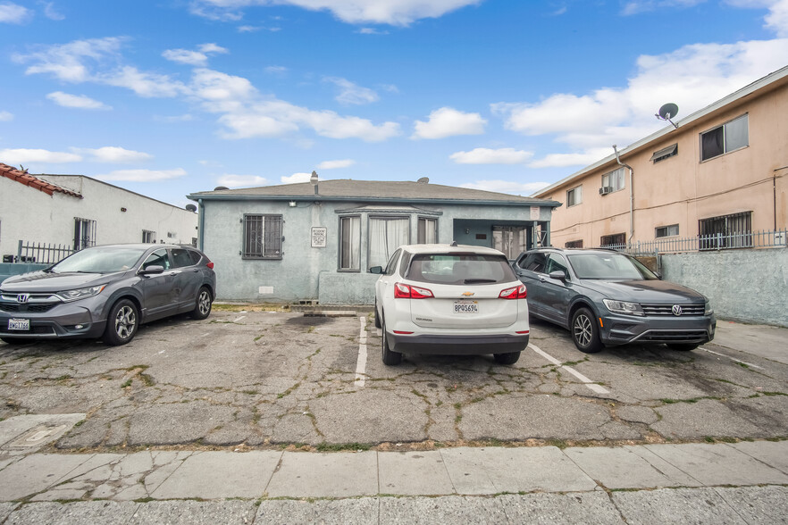 726 W Imperial Hwy, Los Angeles, CA for sale - Building Photo - Image 3 of 15