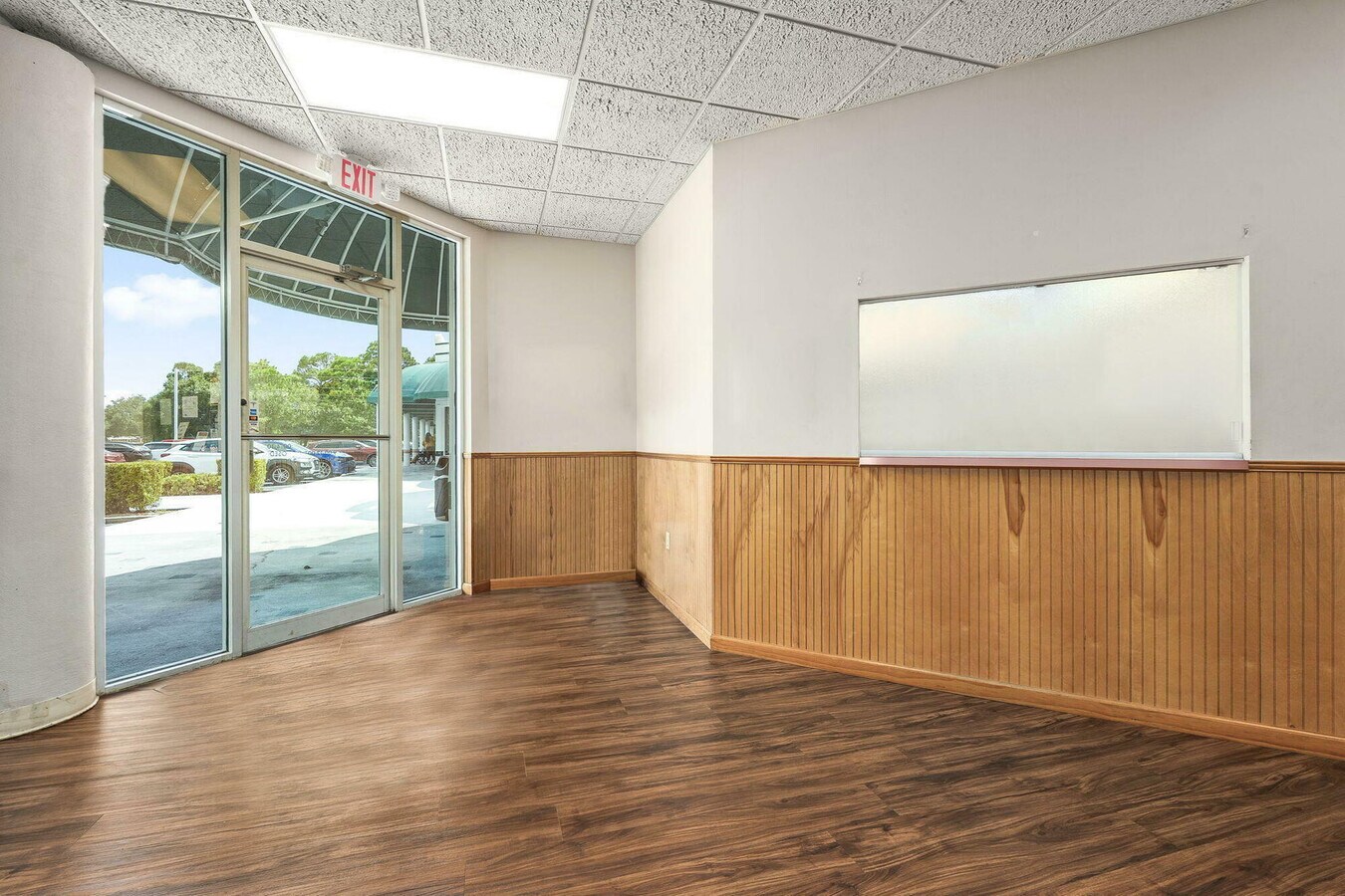 1801 S 23rd St, Fort Pierce, FL 34950 - Unité 3 - - Photo intérieure - Image 2 of 9