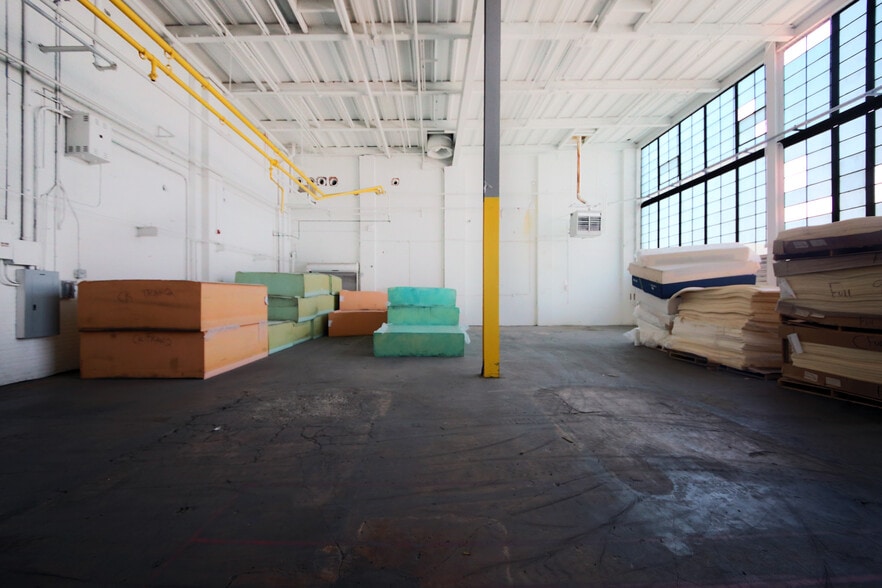 3250 S Central Ave, Cicero, IL à louer - Photo intérieure - Image 2 de 17