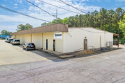 1595 Commercial Ct, Jonesboro GA - Warehouse