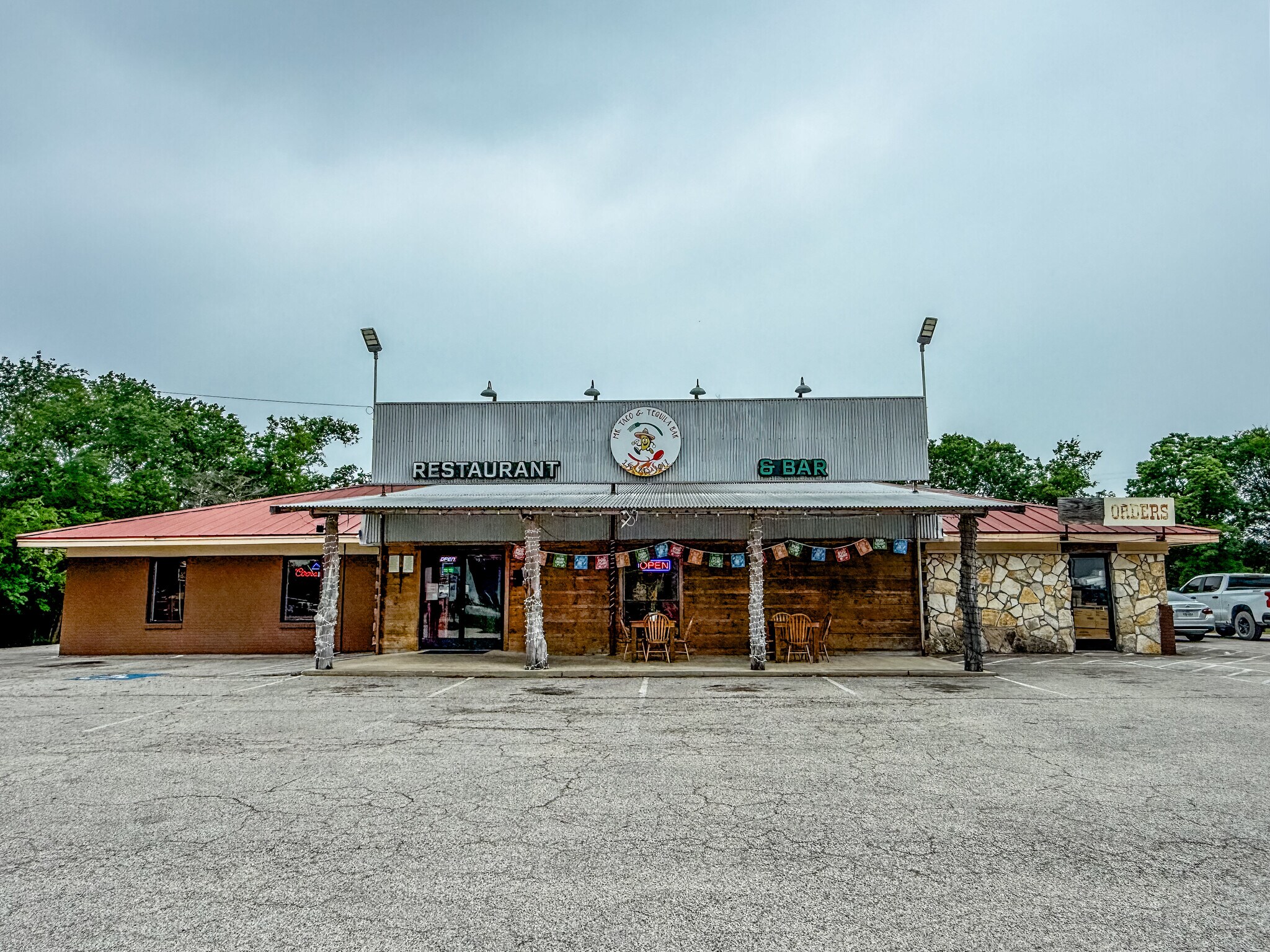 1711 E Main St, Madisonville, TX à vendre Photo principale- Image 1 de 21