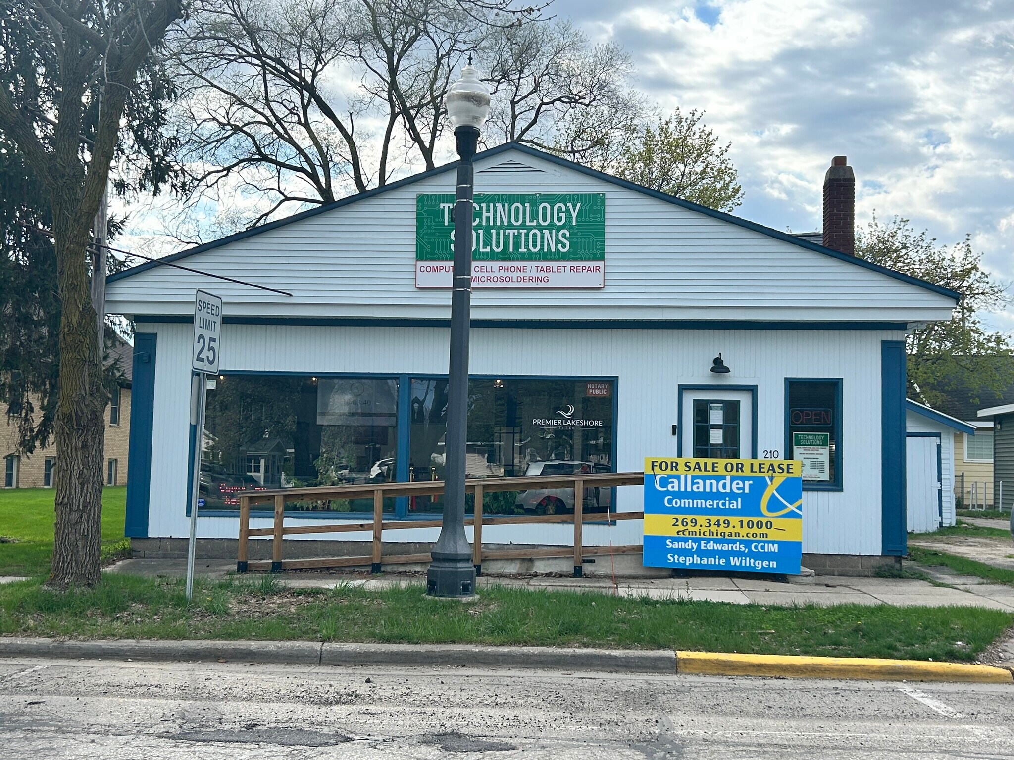 210 S Main St, Wayland, MI for lease Primary Photo- Image 1 of 14