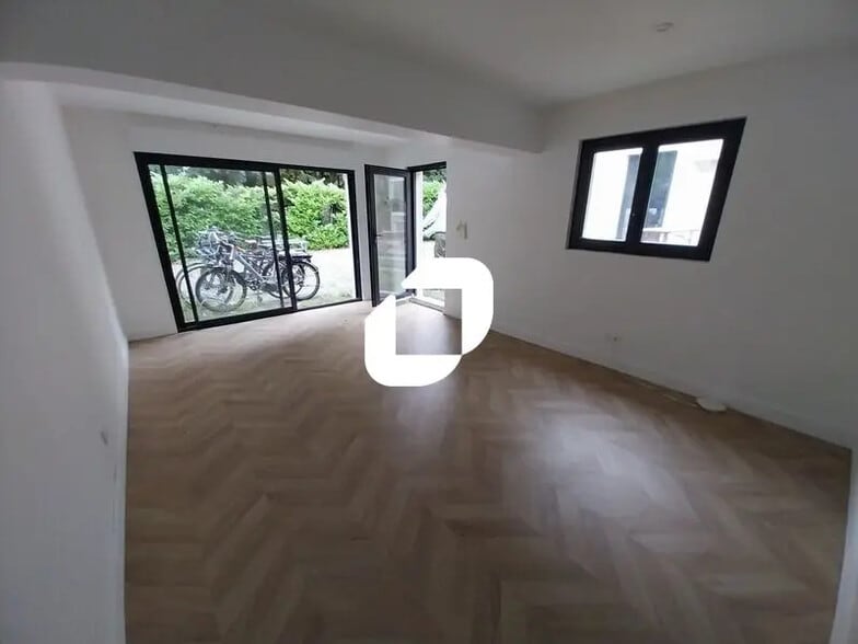 Bureau dans Le Bouscat à louer - Photo intérieure - Image 1 de 10