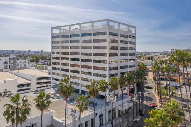 Plus de détails pour 7080 Hollywood Blvd, Los Angeles, CA - Bureau, Commerce de détail à louer