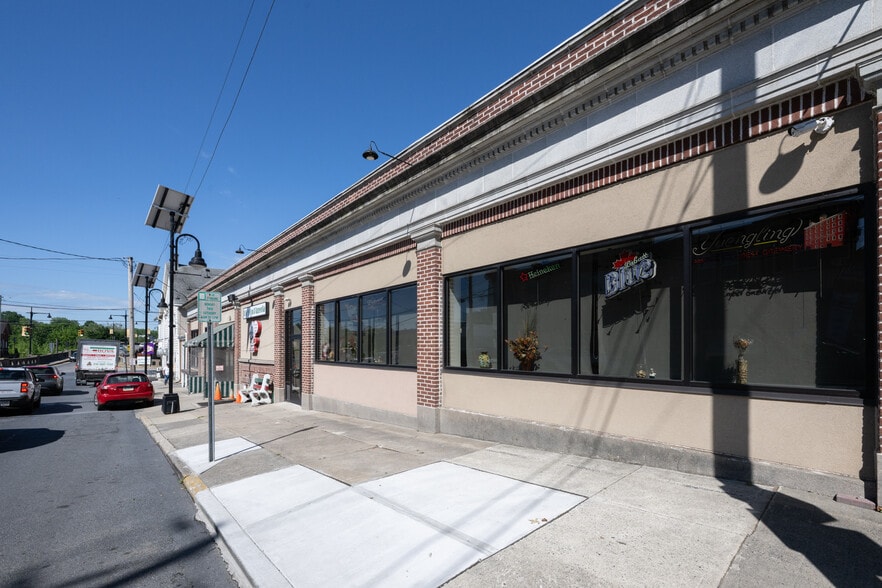 601 Front St, Catasauqua, PA for sale - Building Photo - Image 2 of 27