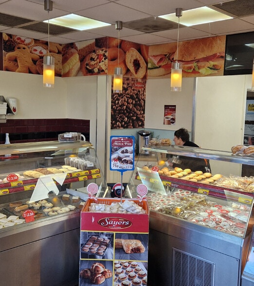 152-154 Allerton Rd, Liverpool for sale - Interior Photo - Image 2 of 3