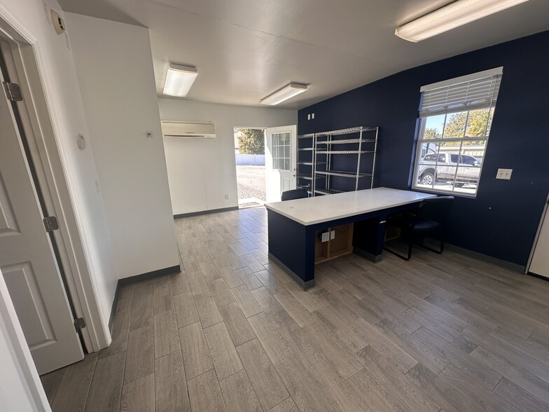 7327 Hixson Pike, Hixson, TN for lease - Building Photo - Image 3 of 4