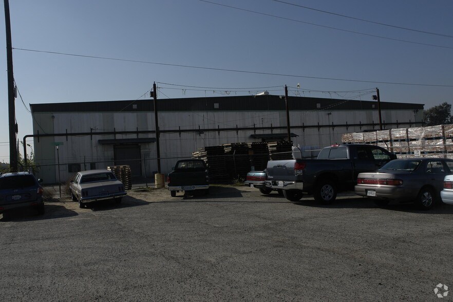 901 Packers St, Atwater, CA à vendre - Photo du bâtiment - Image 2 de 3