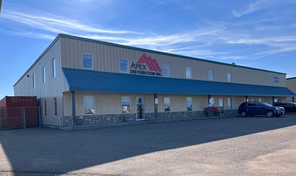 6209 50 ave, Lloydminster, SK for lease - Building Photo - Image 2 of 2
