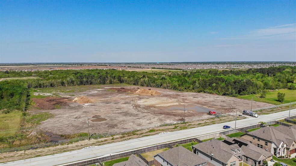Calder Rd, League City, TX à vendre - Photo du bâtiment - Image 2 de 5
