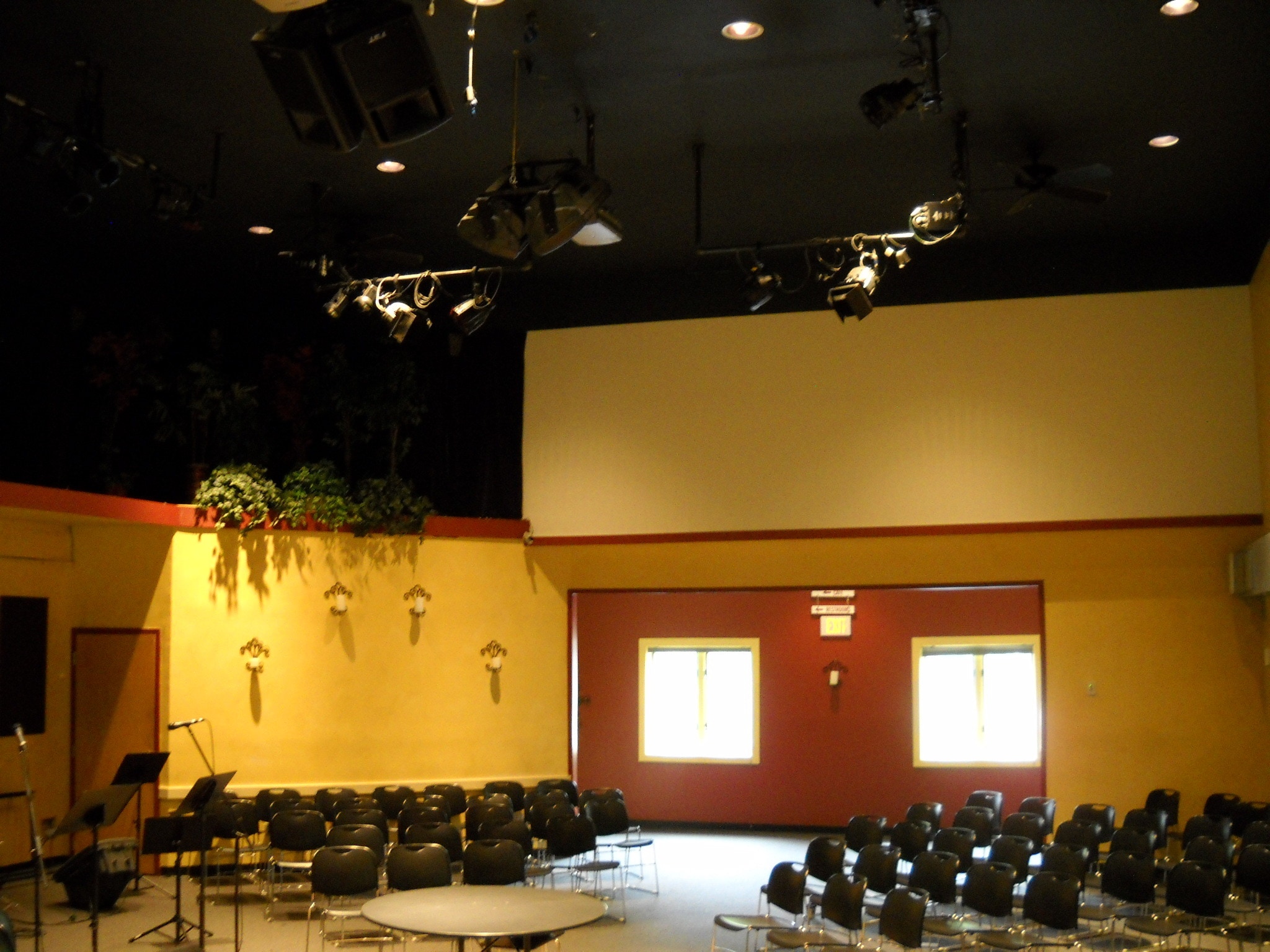 1768 Storrs Rd, Mansfield, CT for lease Interior Photo- Image 1 of 12