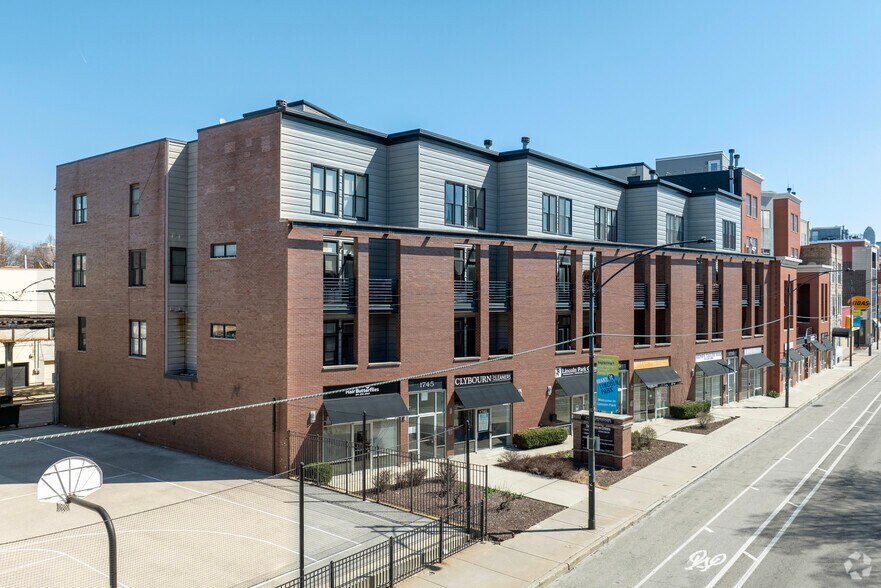1729-1745 N Clybourn Ave, Chicago, IL à louer - Photo du bâtiment - Image 1 de 6