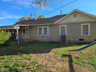 Plus de détails pour 1805 S Van Buren St, San Angelo, TX - Flex à vendre