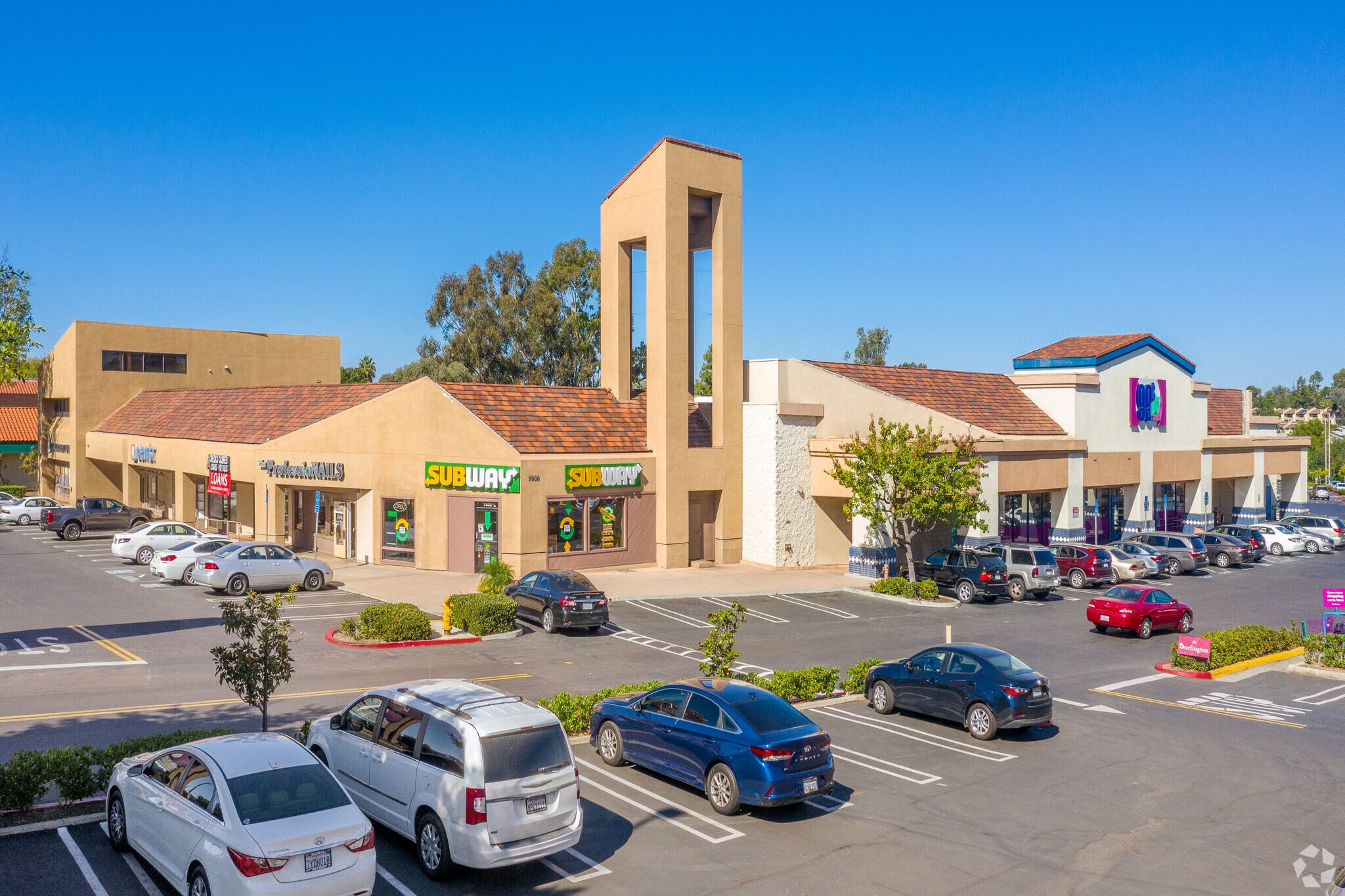 7900-7968 El Cajon Blvd, La Mesa, CA à louer Photo du bâtiment- Image 1 de 13