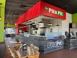 Highland Rd & W State St, Baton Rouge, LA for lease Building Photo- Image 1 of 1