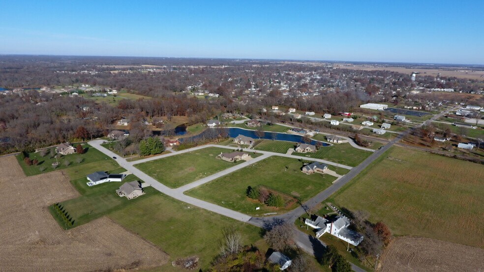 995 Alicia, Staunton, IL à vendre - Photo du bâtiment - Image 3 de 8