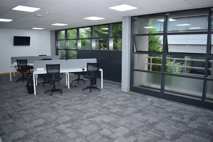 Admirals Way, London for lease - Building Photo - Image 3 of 6