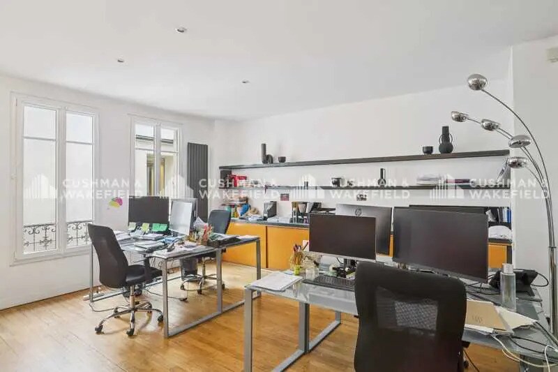 44 Rue Fortuny, Paris à louer - Photo du bâtiment - Image 3 de 16