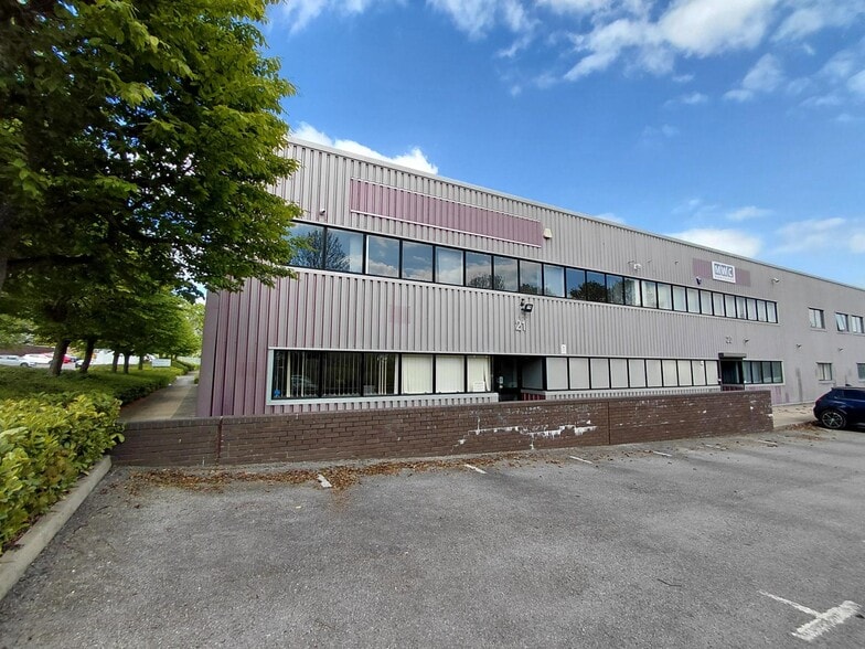 Denbigh Hall, Milton Keynes for lease - Building Photo - Image 2 of 2