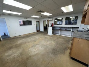 55 Thomas Rd N, Hawthorne, NJ for lease Interior Photo- Image 2 of 4