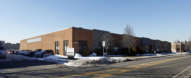 Plus de détails pour 1980 New Hwy, Farmingdale, NY - Industriel à louer