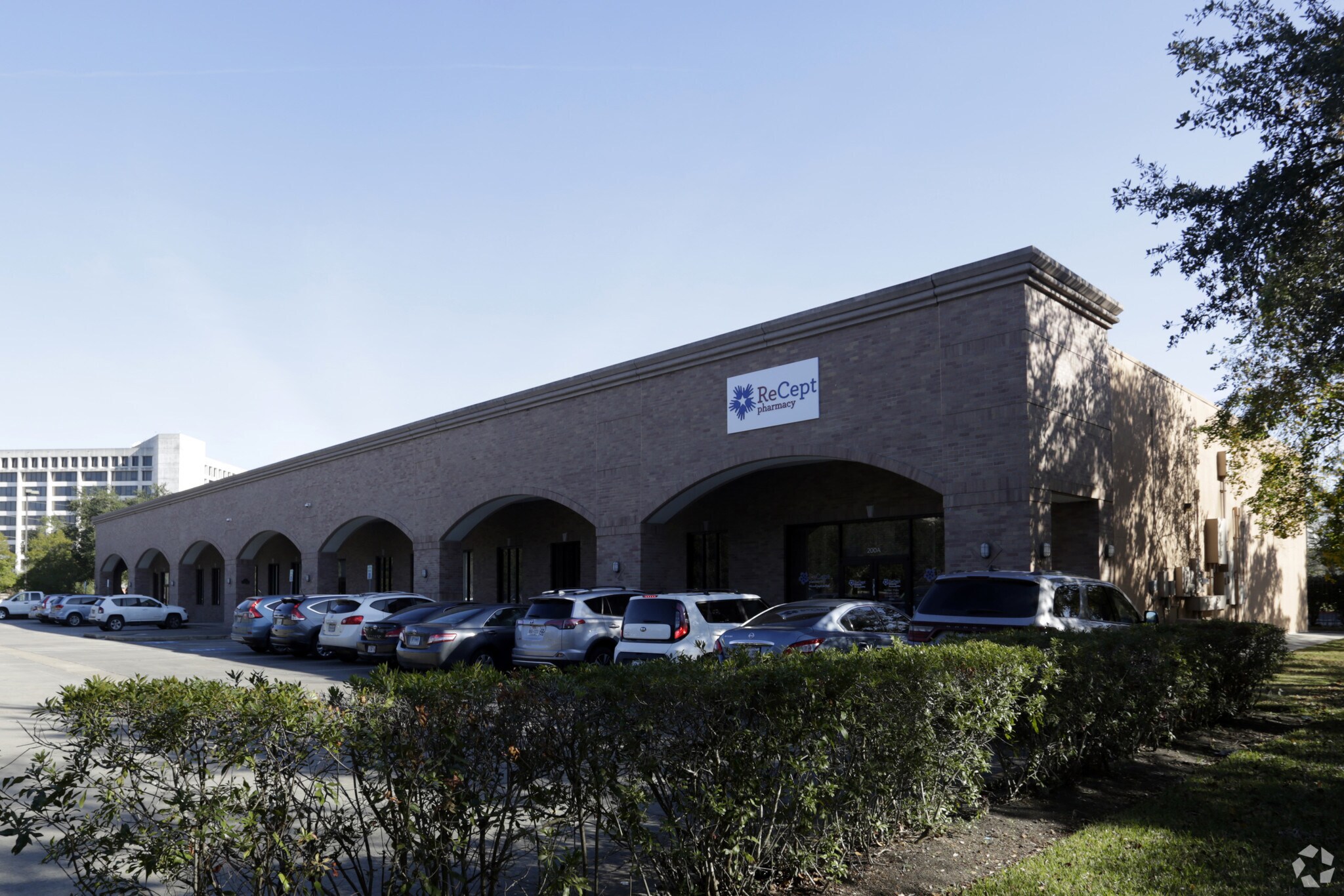 8111 N Stadium Dr, Houston, TX for lease Building Photo- Image 1 of 12