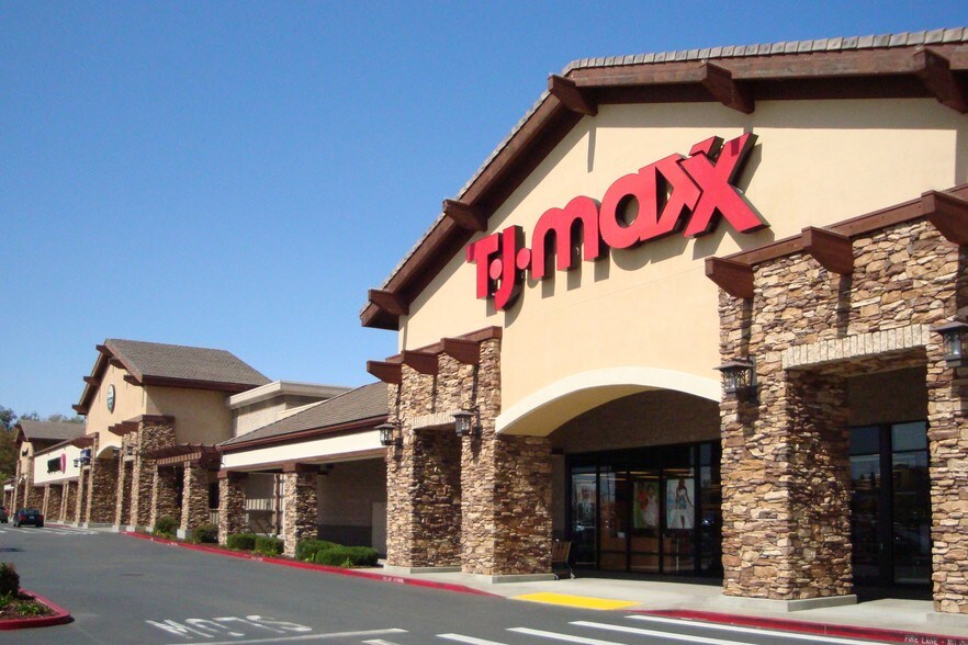 3955-3979 Missouri Flat Rd, Placerville, CA à louer - Photo du bâtiment - Image 2 de 6