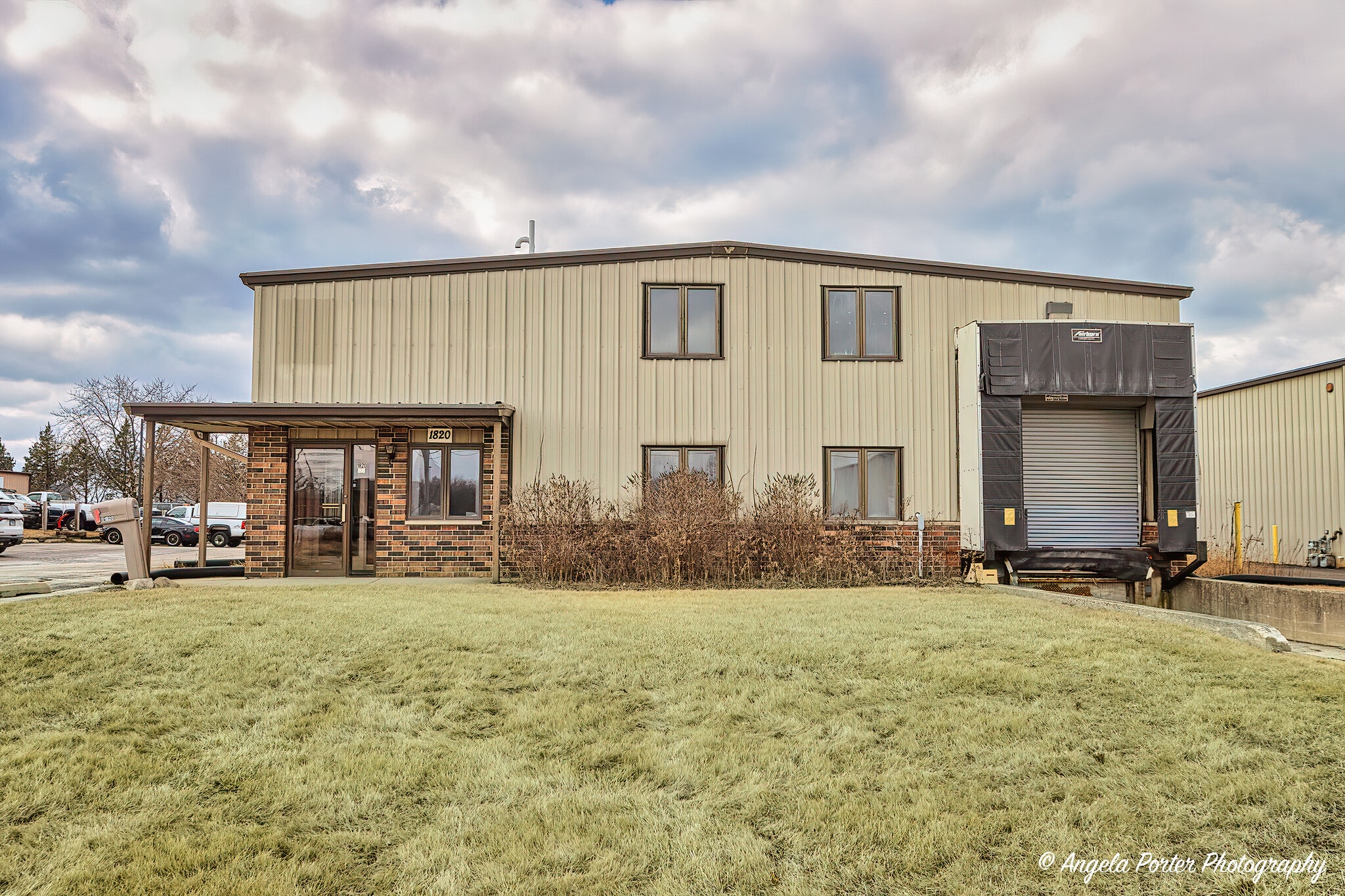 1820 Circuit Dr, Round Lake Beach, IL for lease Primary Photo- Image 1 of 16