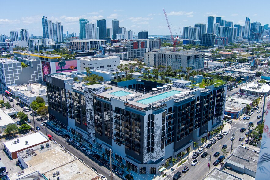 176 NW 25th St, Miami, FL à louer - Photo du bâtiment - Image 2 de 7
