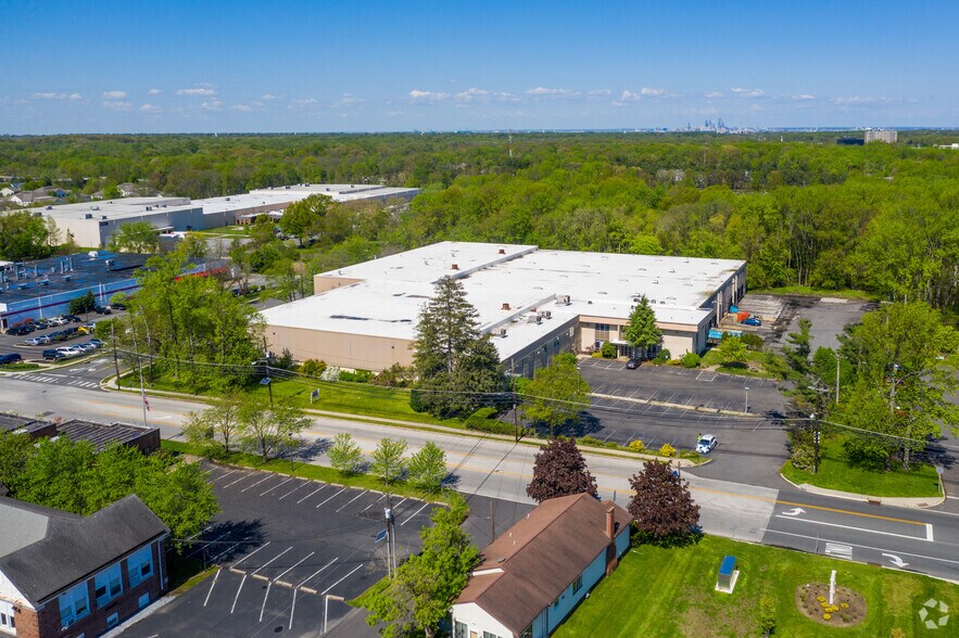 1152 Marlkress Rd, Cherry Hill, NJ à vendre - Photo du bâtiment - Image 2 de 11