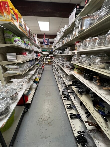 139-141 Wayne Ave, Paterson, NJ for sale - Building Photo - Image 2 of 18