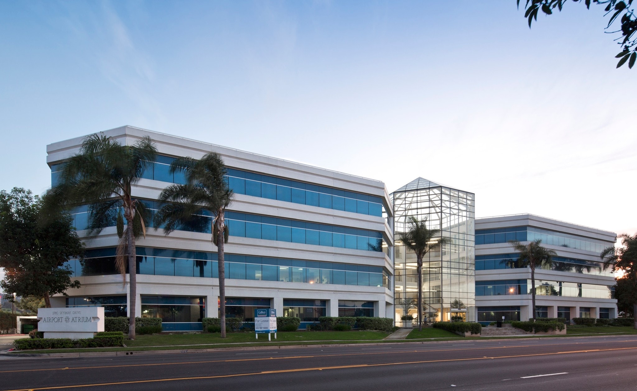 2780 skypark Dr, Torrance, CA for lease Primary Photo- Image 1 of 14