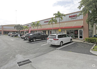 Plus de détails pour 3900 Pembroke Rd, Pembroke Pines, FL - Bureau/Commerce de détail à louer