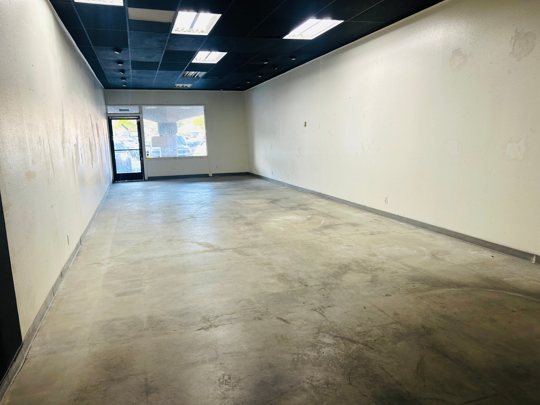 18718-18770 Amar Rd, Walnut, CA à louer Photo intérieure- Image 1 de 1