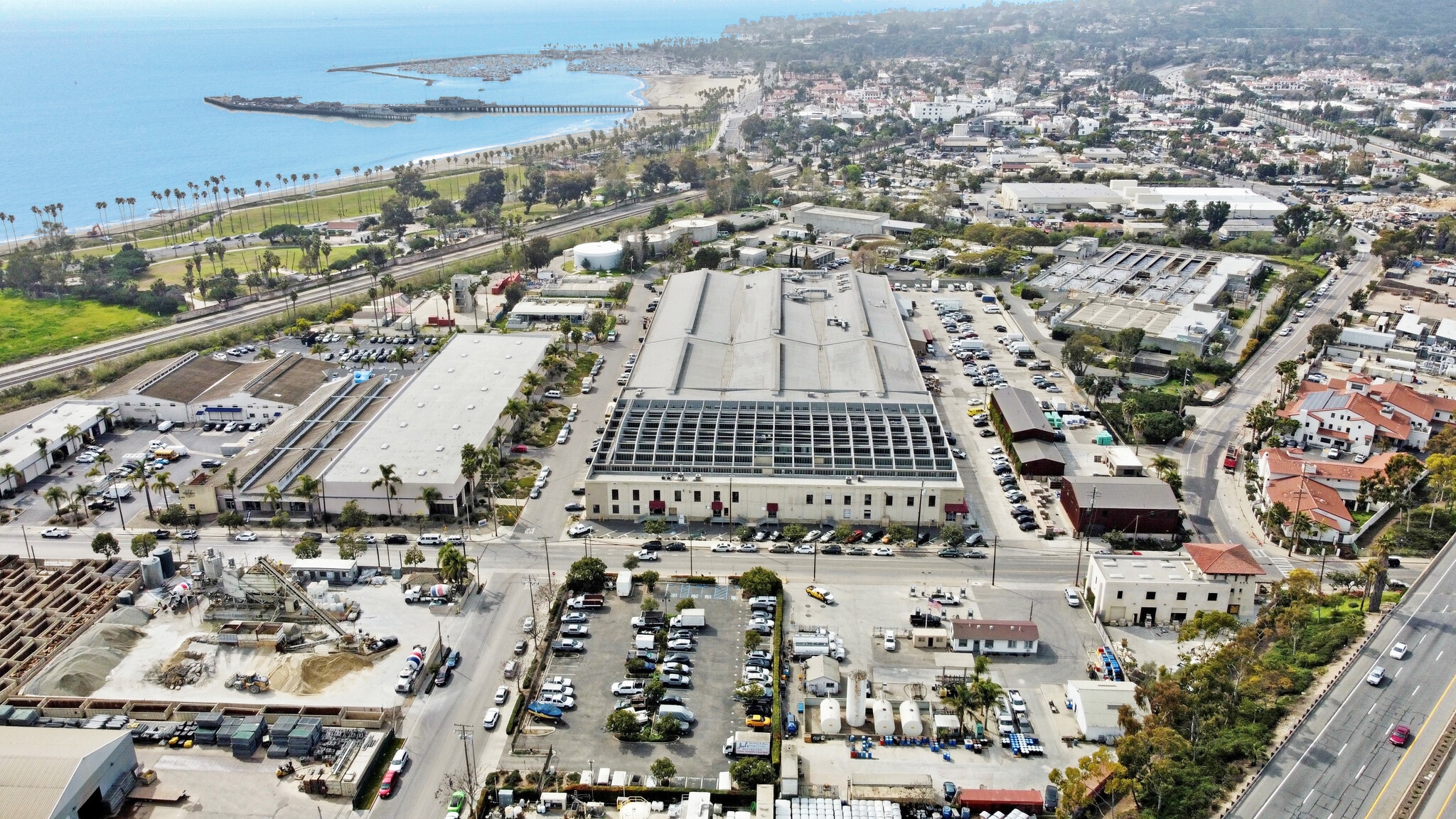 1 N calle cesar chavez, Santa Barbara, CA for lease Primary Photo- Image 1 of 6