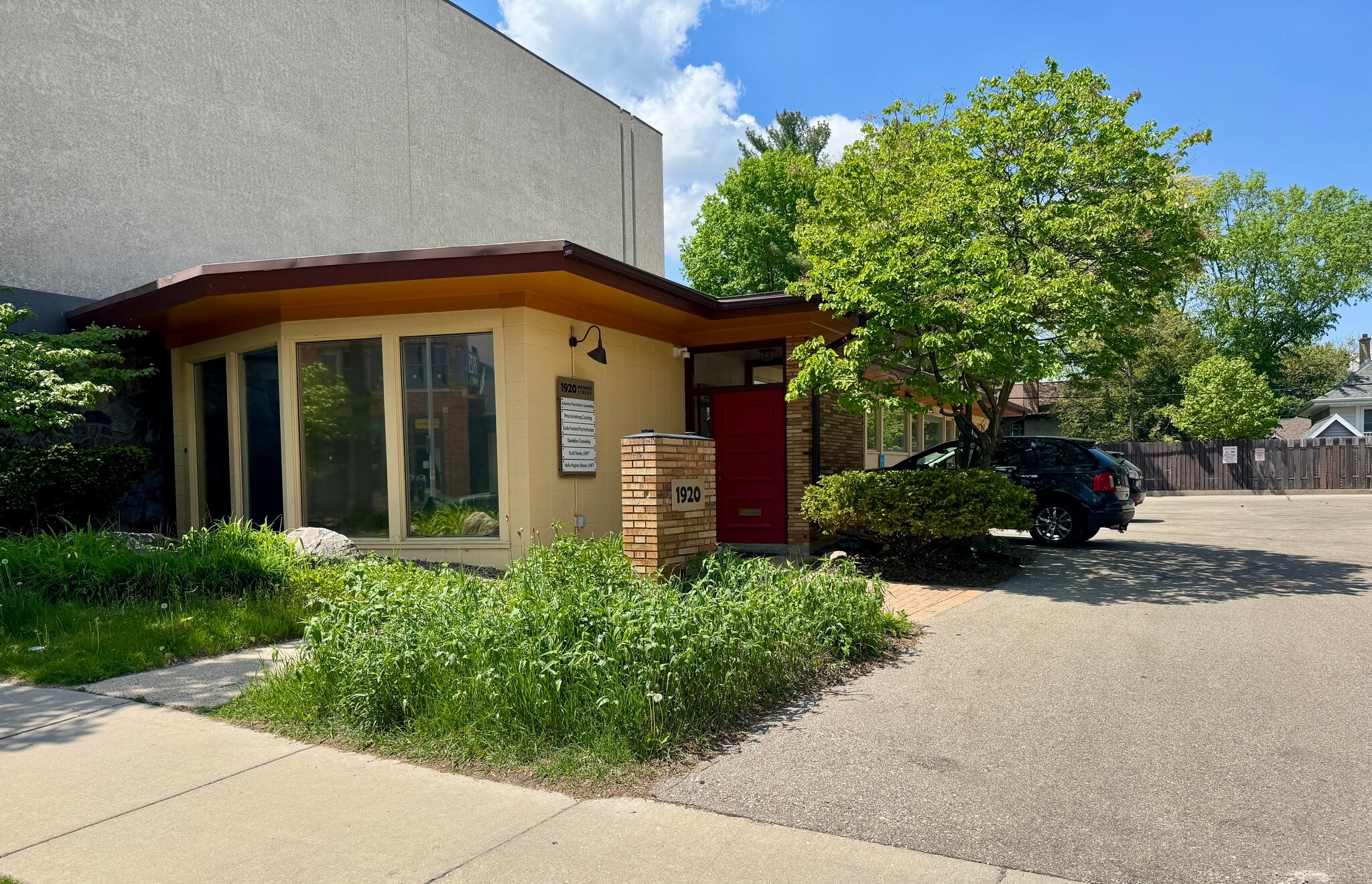 1920 Monroe St, Madison, WI à louer Photo intérieure- Image 1 de 13