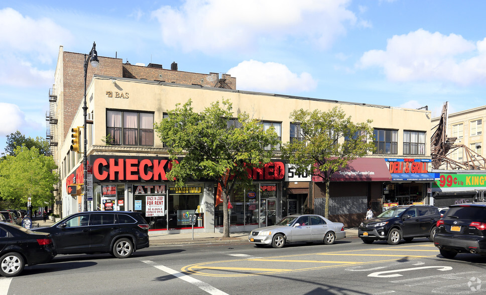 536-544 E Fordham Rd, Bronx, NY à vendre - Photo du bâtiment - Image 1 de 1