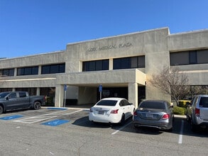 999 S Fairmont Ave, Lodi, CA à louer Photo intérieure- Image 1 de 18