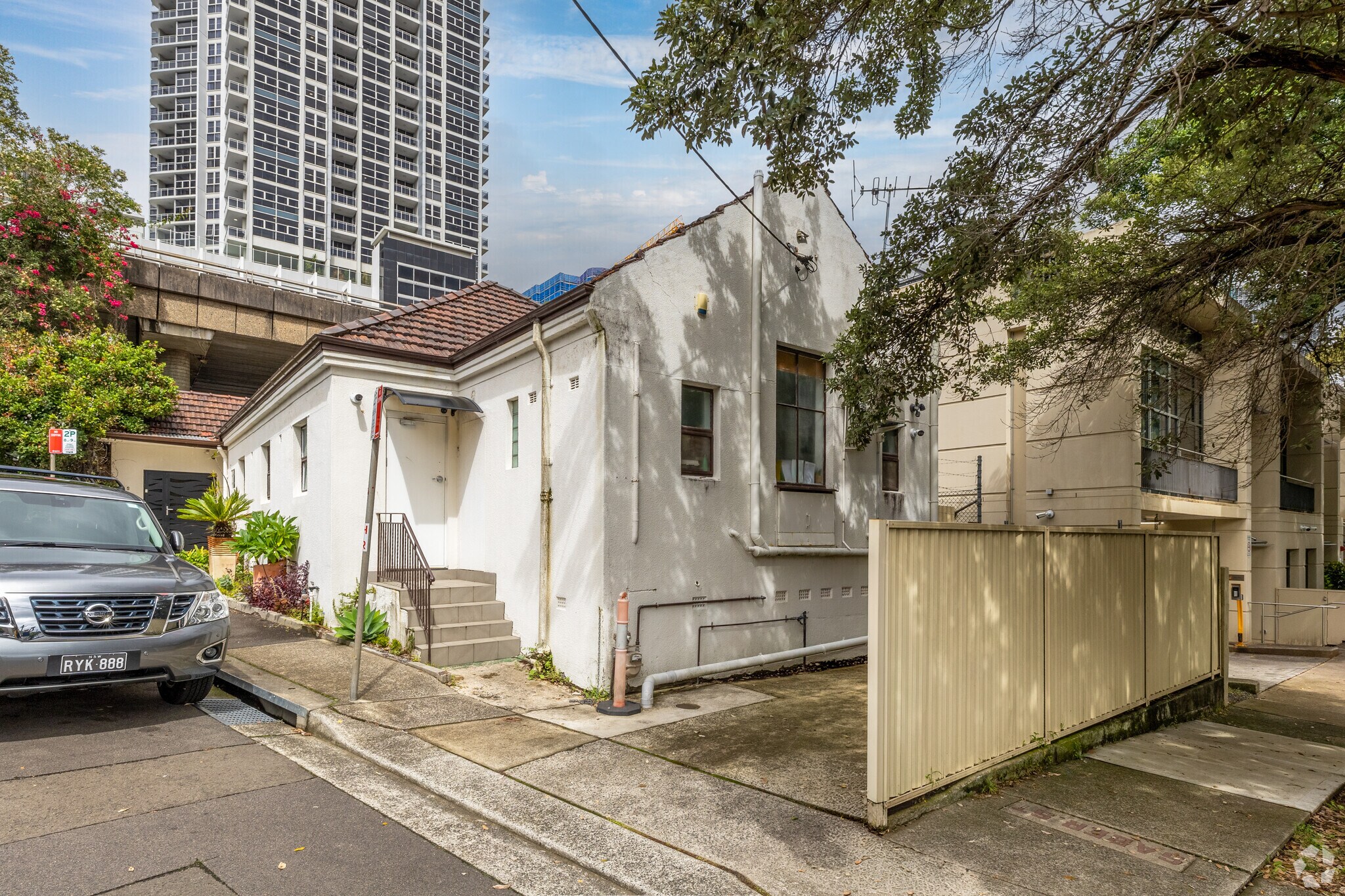 5 Saber St, Woollahra for lease Primary Photo- Image 1 of 4