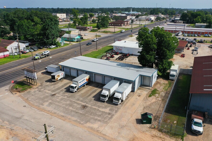 315 N Washington Ave, Cleveland, TX for sale - Building Photo - Image 3 of 14