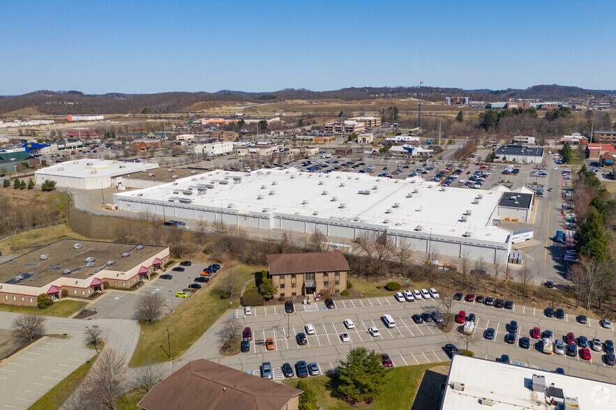 217 Executive Dr, Cranberry Township, PA à vendre - Aérien - Image 3 de 13