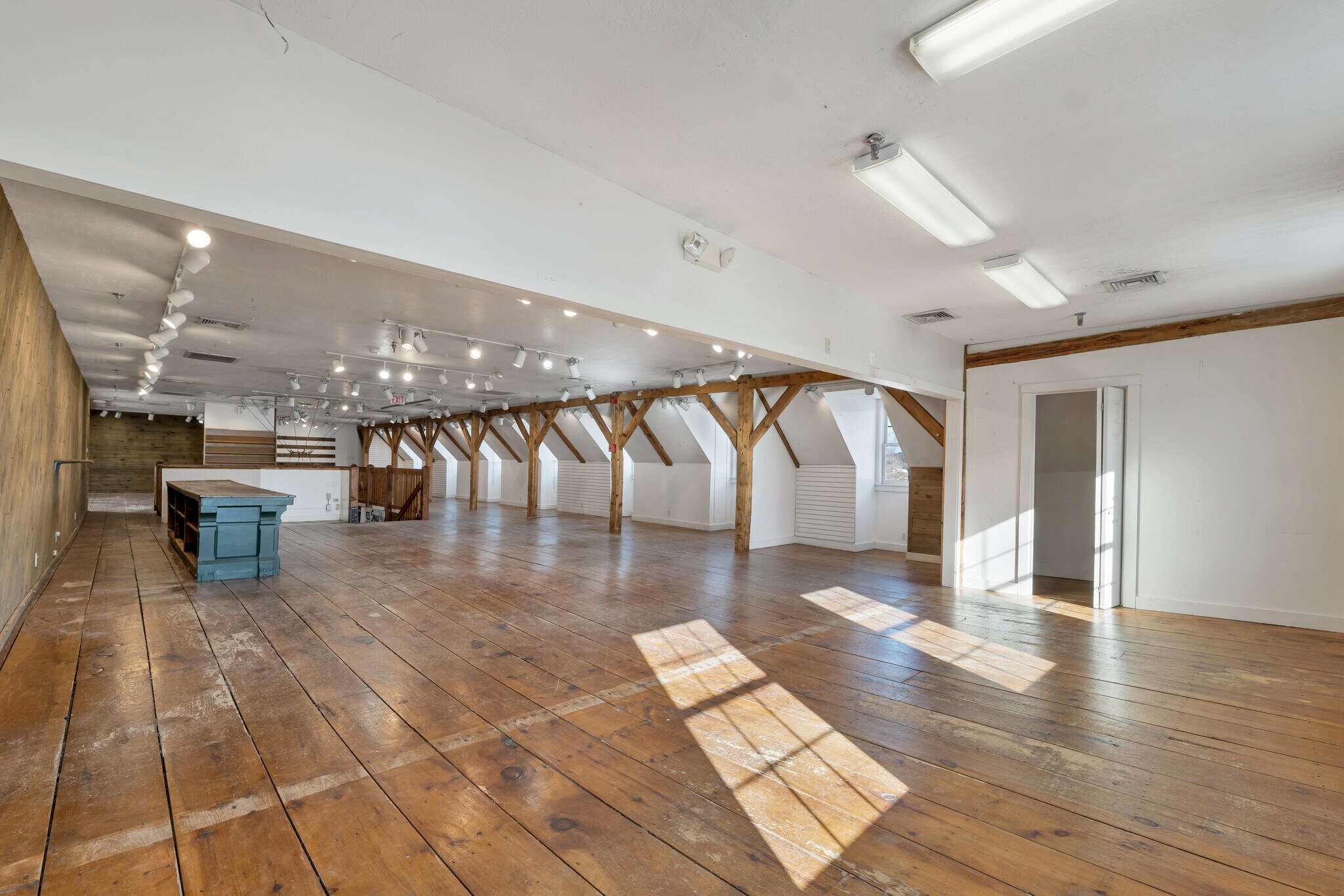 312 Daniel Webster Hwy, Meredith, NH à louer Photo intérieure- Image 1 de 19