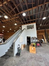 9879 US Highway 301 N, Tampa, FL for lease Interior Photo- Image 1 of 6