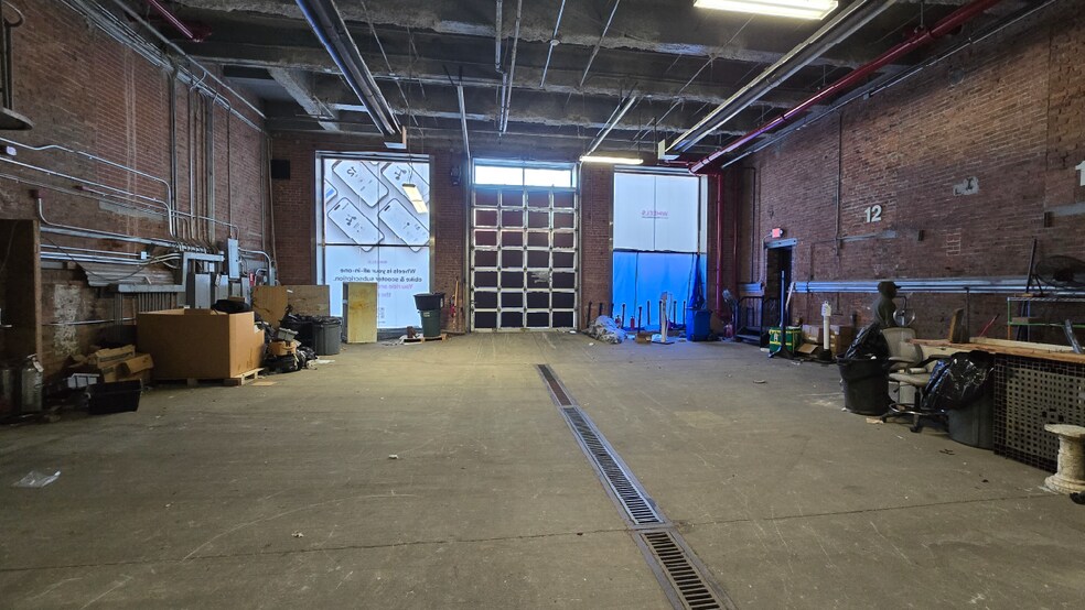 1236 Atlantic Ave, Brooklyn, NY à louer - Photo intérieure - Image 2 de 4