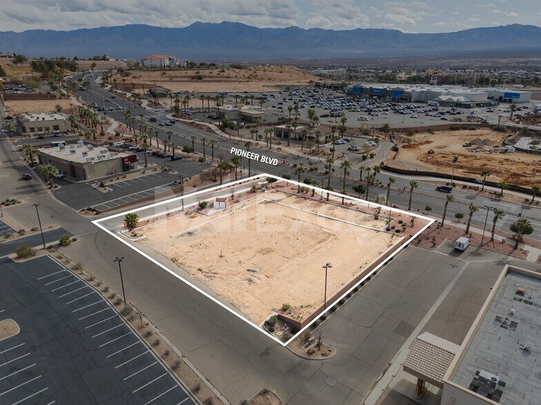 1185 W Pioneer Blvd, Mesquite, NV à vendre - Photo du bâtiment - Image 3 de 10