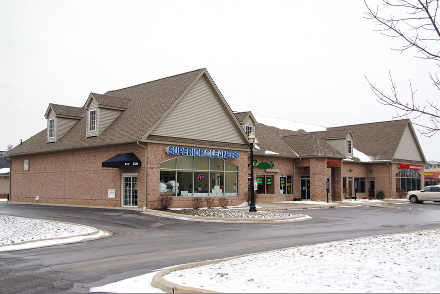 295 Weatherstone Dr, Wadsworth, OH for lease - Building Photo - Image 2 of 15