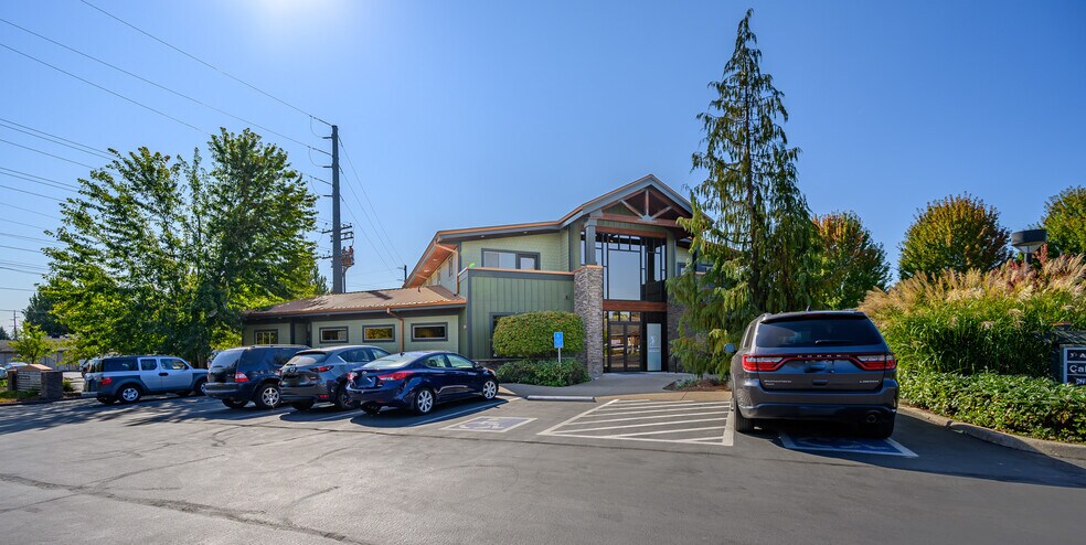 2191 NW 2nd St, Mcminnville, OR à louer - Photo du bâtiment - Image 2 de 6