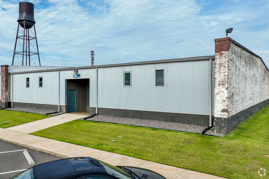 1812 Slaton St, Augusta, GA for lease - Primary Photo - Image 1 of 3