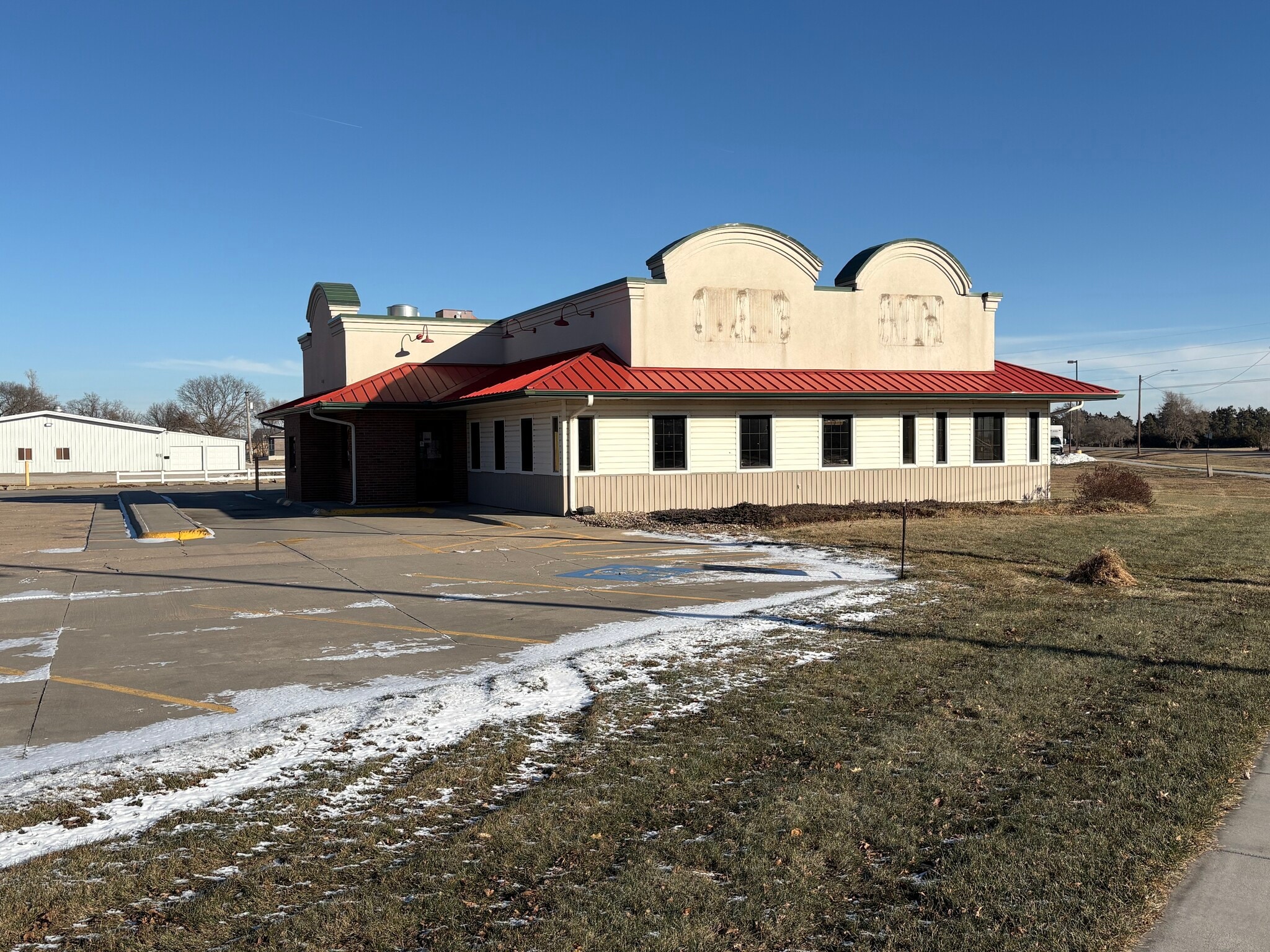 1604 F St, Schuyler, NE for sale Primary Photo- Image 1 of 7